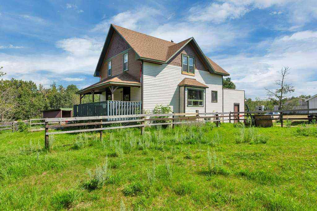 MLS® A2268424 - 40513 Range Road 231   in NONE Rural Lacombe County, Residential