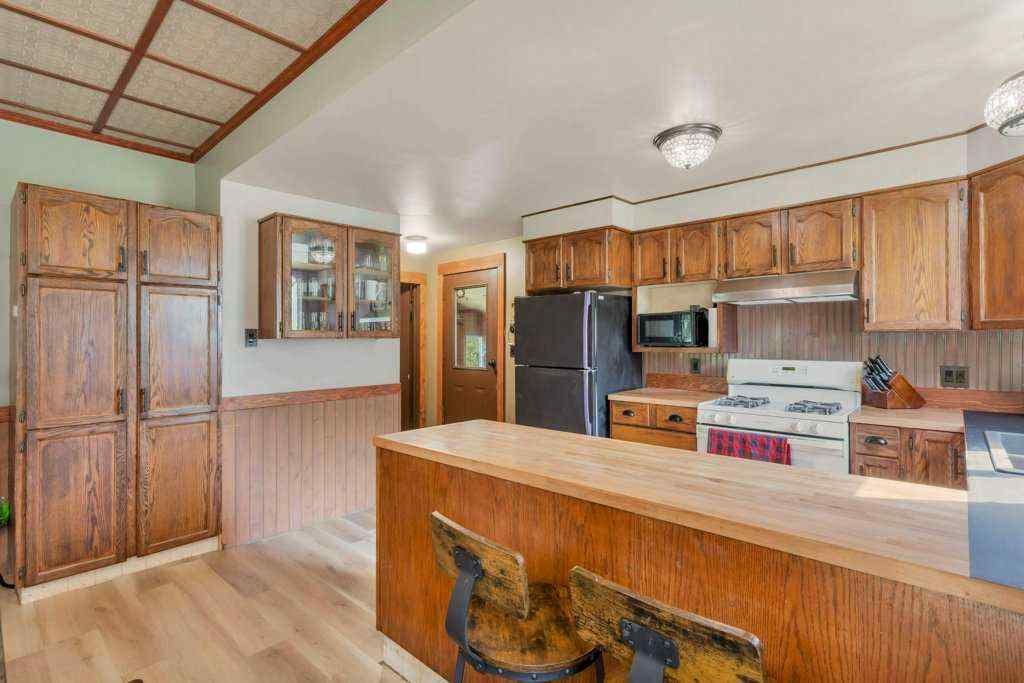 MLS® A2268424 - 40513 Range Road 231   in NONE Rural Lacombe County, Residential