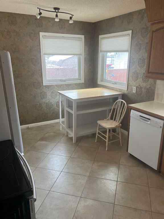 MLS&reg; # A2268425 - 4620 46 Street  in Augustana Camrose, Residential Open Houses