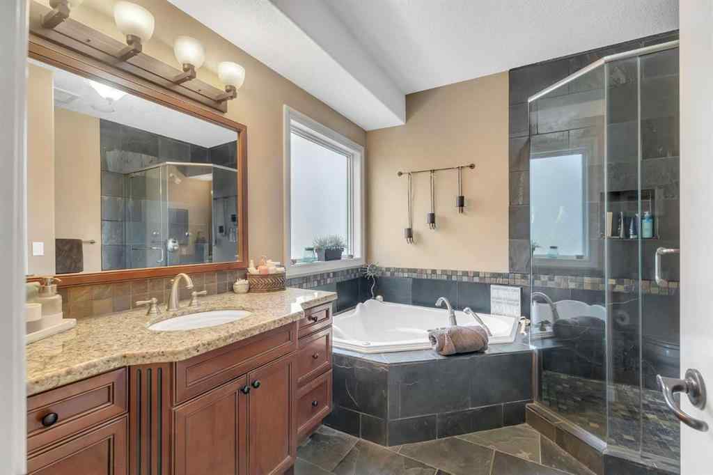 MLS® A2268428 - 275200 Township Road 233   in NONE Rural Rocky View County, Residential