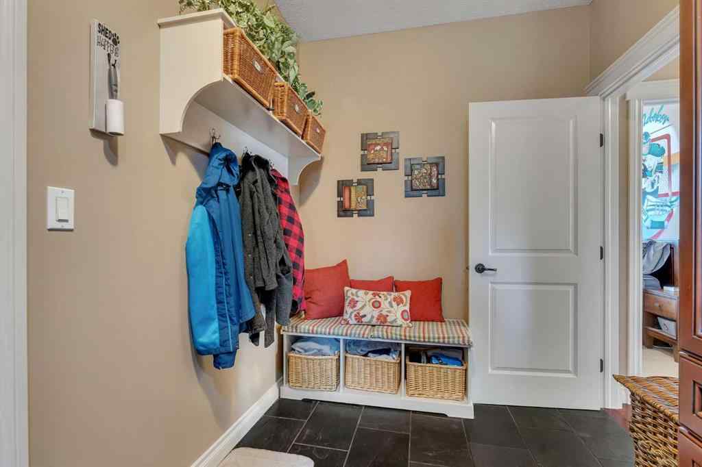 MLS® A2268428 - 275200 Township Road 233   in NONE Rural Rocky View County, Residential