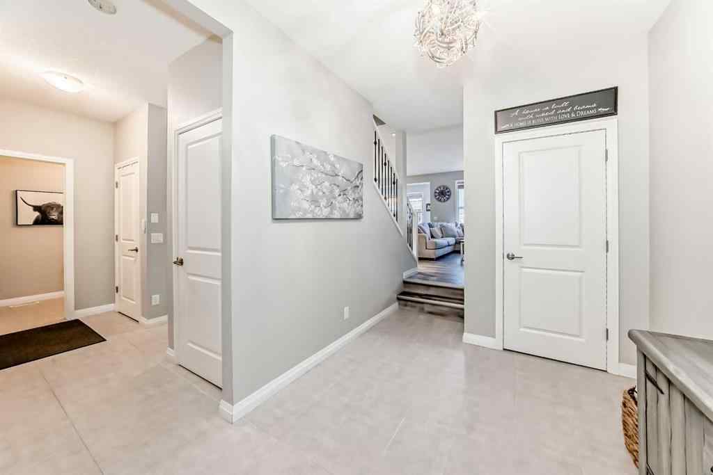 MLS&reg; # A2268429 - 10 Riviera Place  in Riviera Cochrane, Residential Open Houses