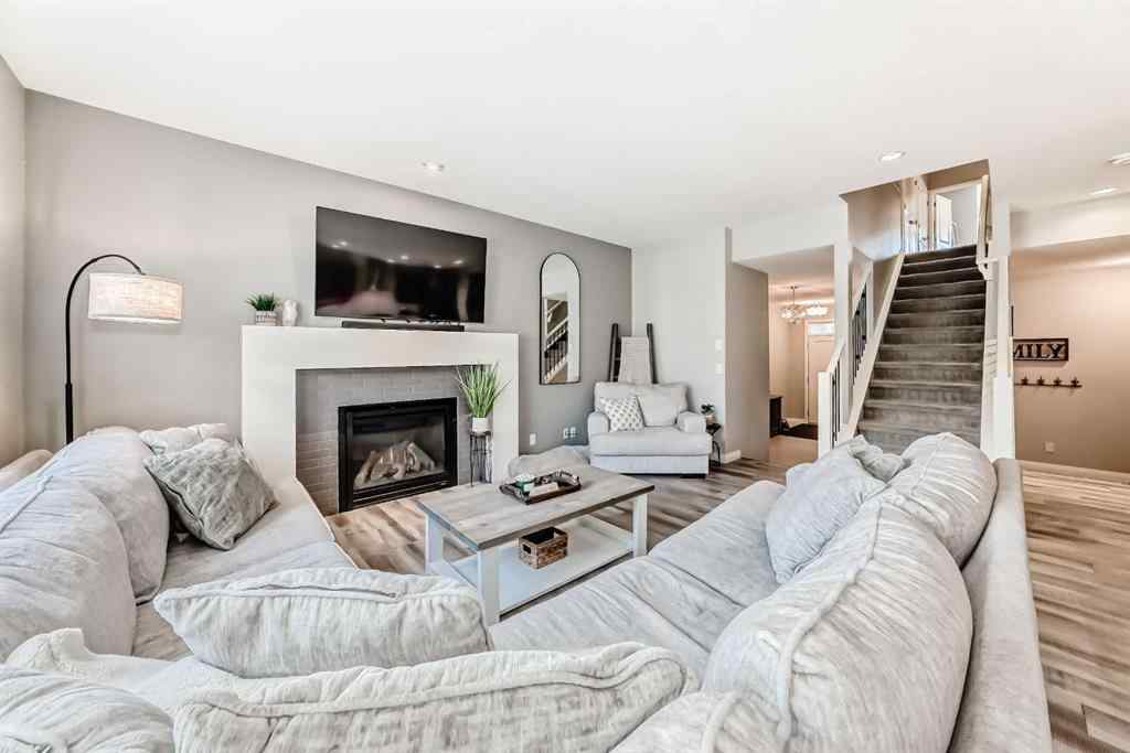 MLS&reg; # A2268429 - 10 Riviera Place  in Riviera Cochrane, Residential Open Houses