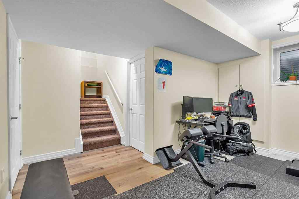 MLS® A2268431 - 210 Evansmeade Point NW in Evanston Calgary, Residential