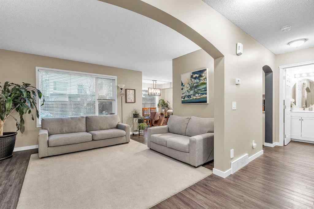 MLS® A2268431 - 210 Evansmeade Point NW in Evanston Calgary, Residential