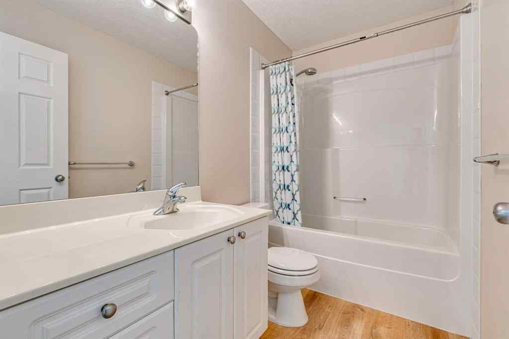 MLS® A2268434 - 214 Springmere Close  in Westmere Chestermere, Residential