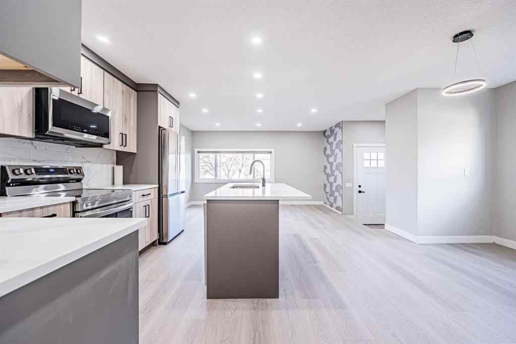 MLS® A2268437 - 8428 Berkley Road NW in Beddington Heights Calgary, Residential