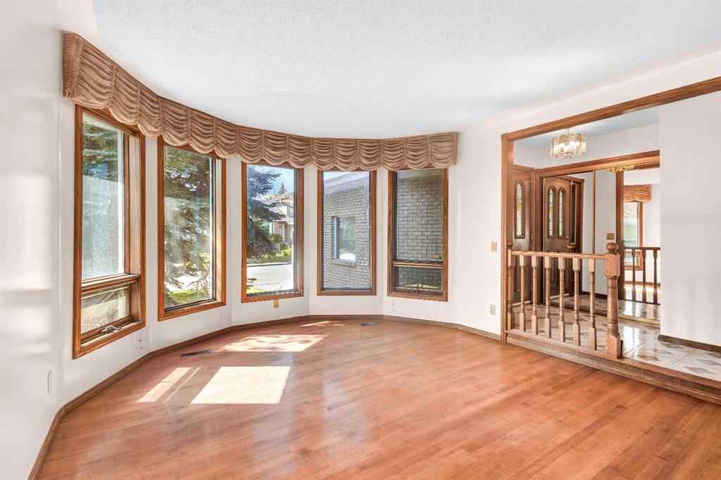 MLS® A2268445 - 125 Edgebrook Road NW in Edgemont Calgary, Residential