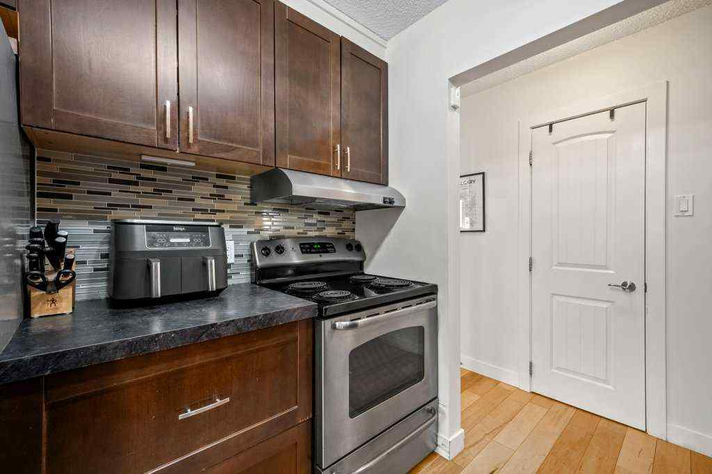 MLS® A2268448 - Unit #101 312 15 Avenue NE in Crescent Heights Calgary, Residential