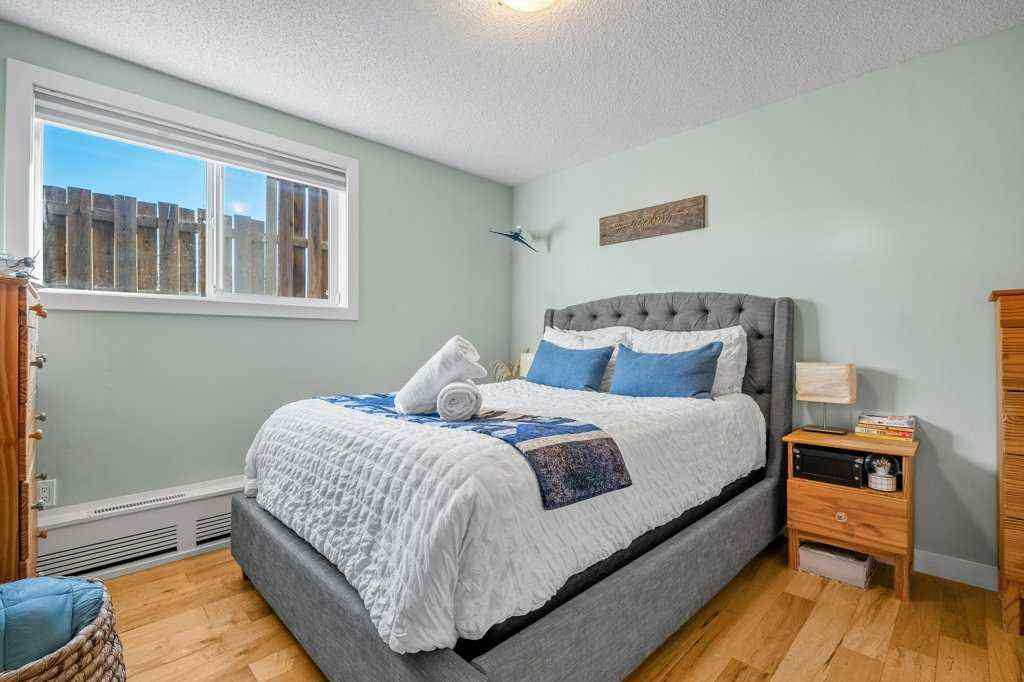 MLS® A2268448 - Unit #101 312 15 Avenue NE in Crescent Heights Calgary, Residential