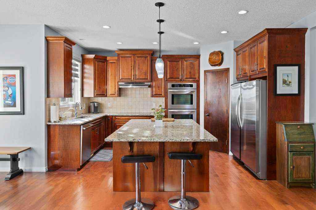 MLS® A2268451 - 61 Boulder Creek Manor SE in Boulder Creek Estates Langdon, Residential