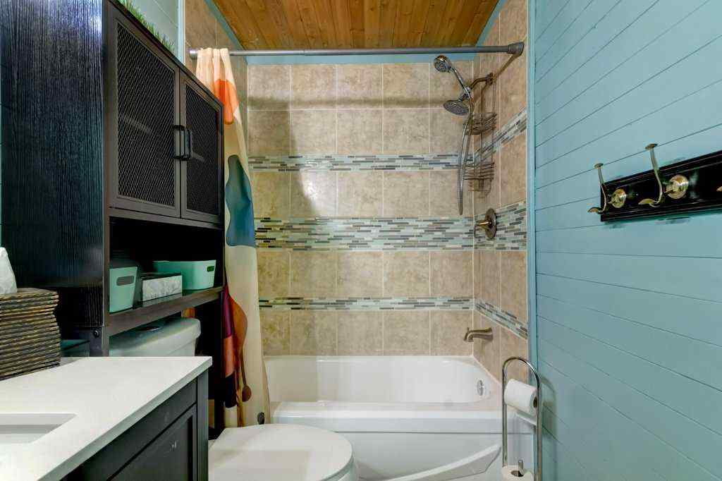 MLS&reg; # A2268453 - 22 Hunters Gate  in Hunters Glen Okotoks, Residential Open Houses