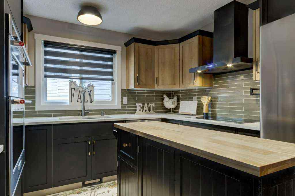 MLS&reg; # A2268453 - 22 Hunters Gate  in Hunters Glen Okotoks, Residential Open Houses