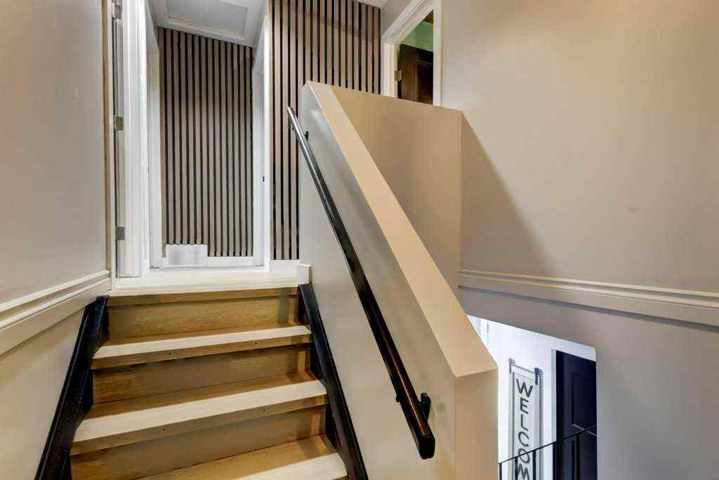 MLS&reg; # A2268453 - 22 Hunters Gate  in Hunters Glen Okotoks, Residential Open Houses