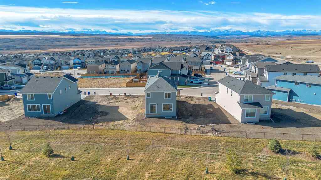 MLS® A2268454 - 127 Heritage Court  in Heritage Hills Cochrane, Residential