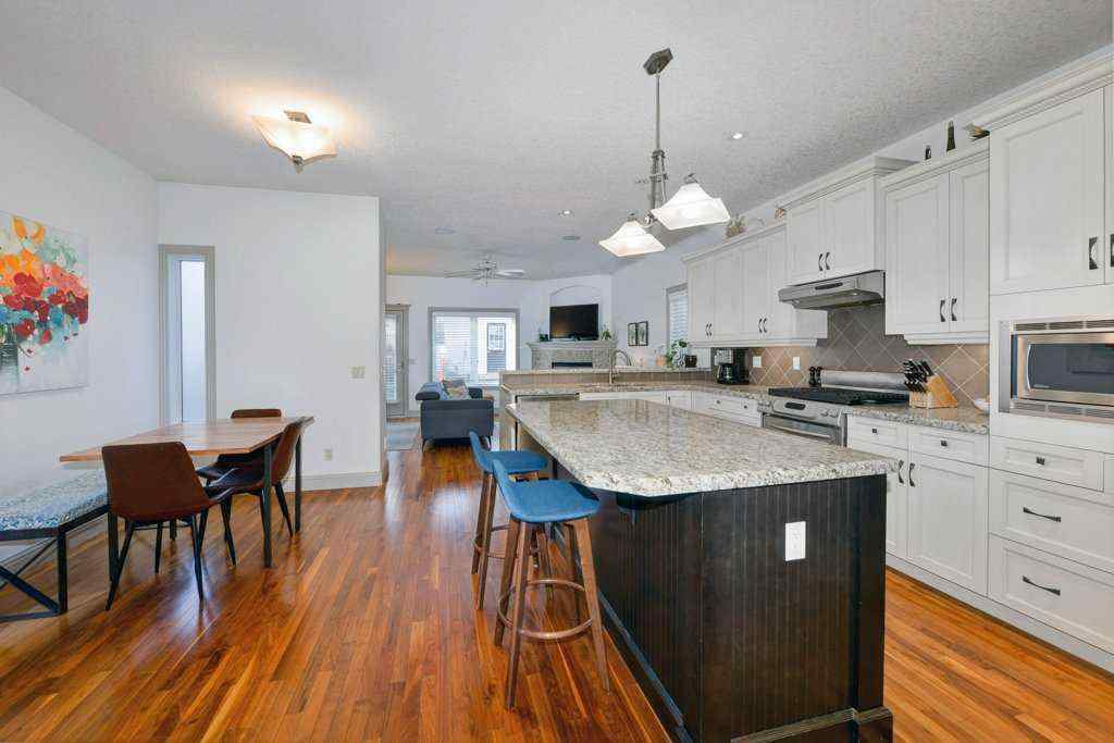 MLS® A2268455 - 2617 27 Street SW in Killarney/Glengarry Calgary, Residential