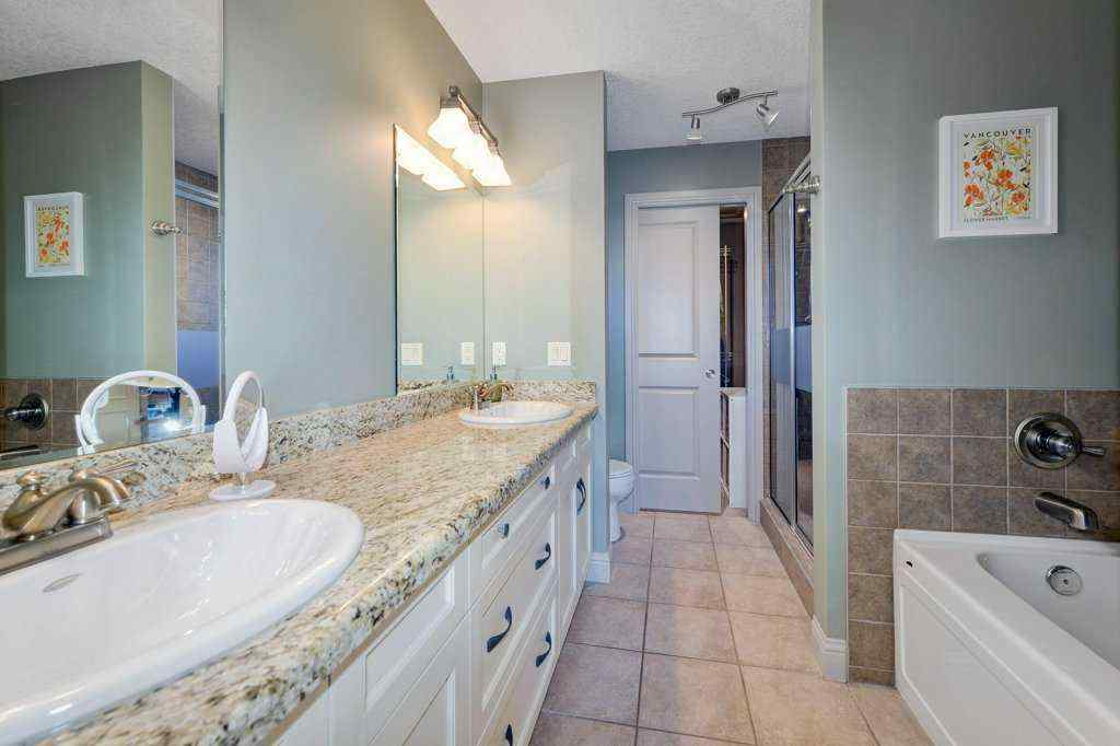 MLS® A2268455 - 2617 27 Street SW in Killarney/Glengarry Calgary, Residential