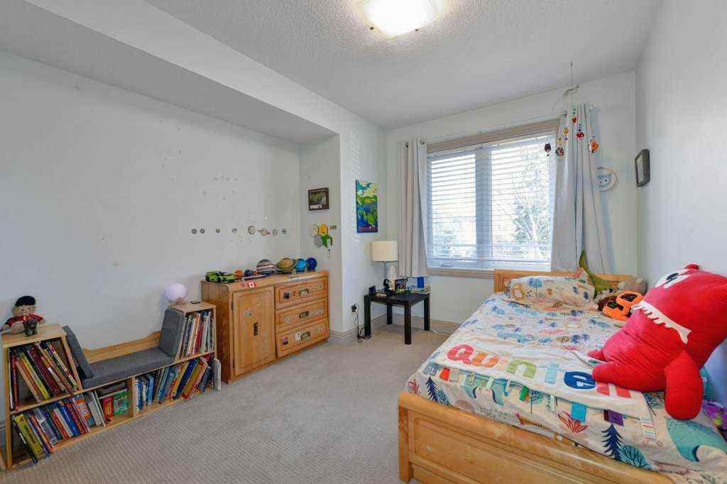 MLS® A2268455 - 2617 27 Street SW in Killarney/Glengarry Calgary, Residential