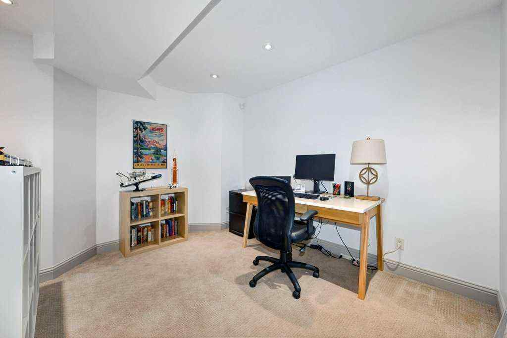 MLS® A2268455 - 2617 27 Street SW in Killarney/Glengarry Calgary, Residential