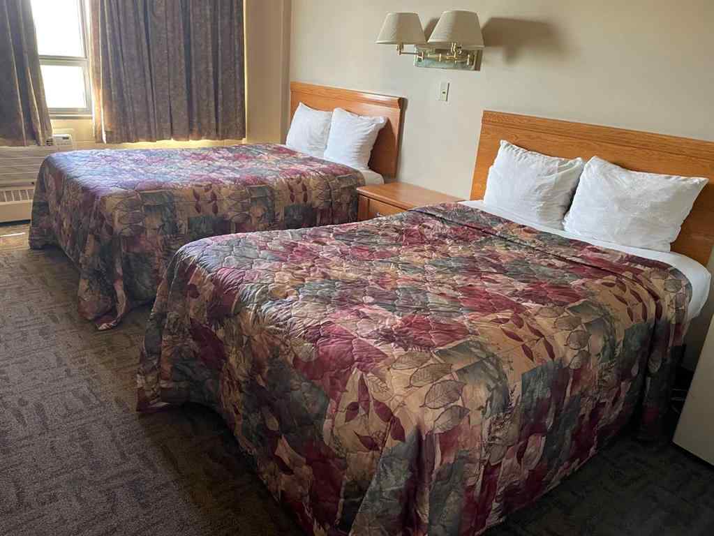 MLS® A2268459 - 9812 113 Street  in NONE Fairview, Commercial