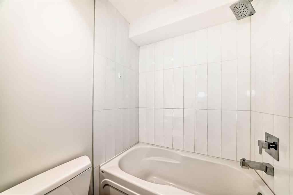 MLS® A2268461 - 1812 47 Street NW in Montgomery Calgary, Residential