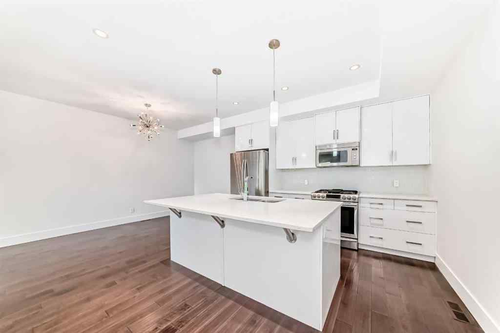 MLS® A2268461 - 1812 47 Street NW in Montgomery Calgary, Residential