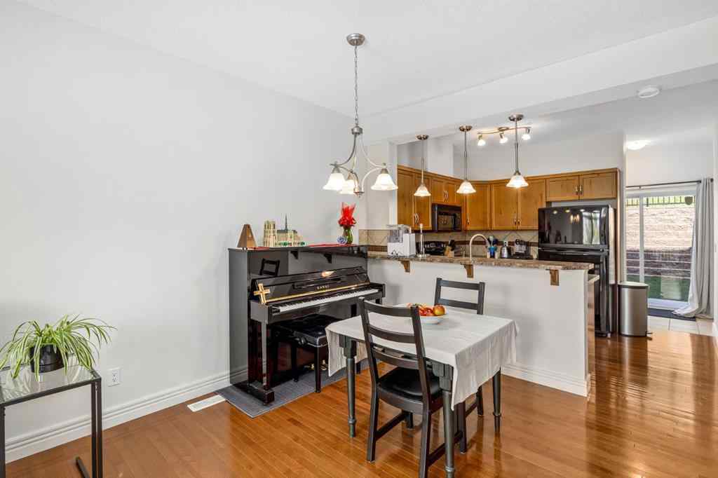 MLS® A2268462 - Unit #7 156 Rockyledge View NW in Rocky Ridge Calgary, Residential