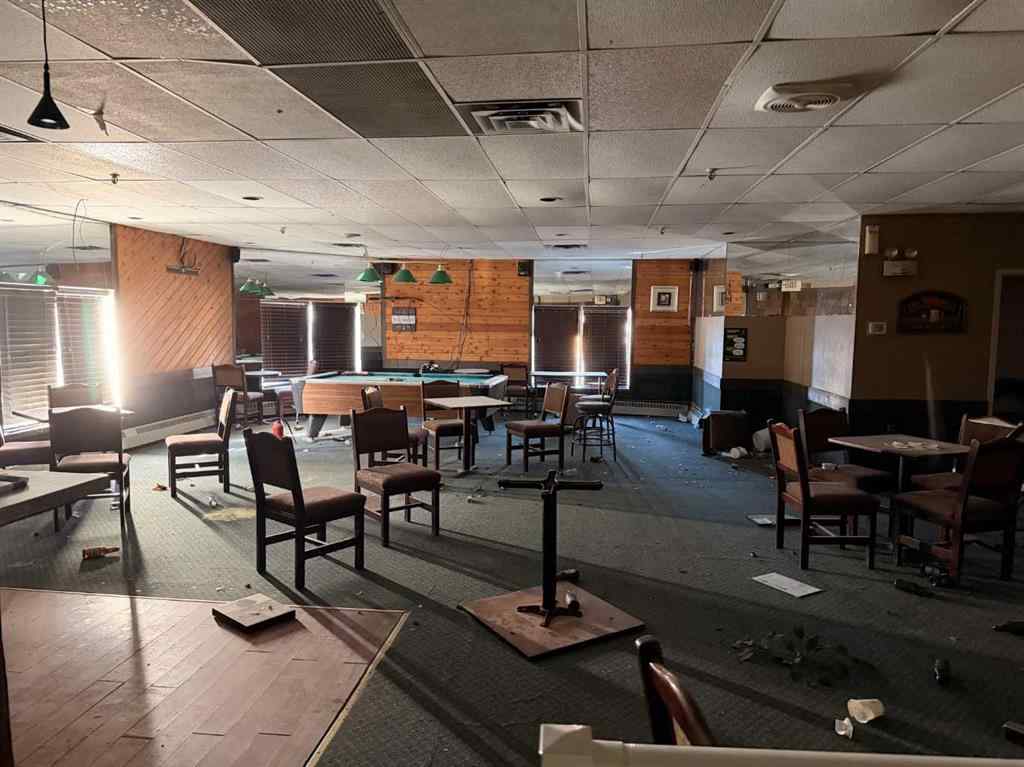 MLS® A2268463 - 5003 50 Street  in Provost Provost, Commercial