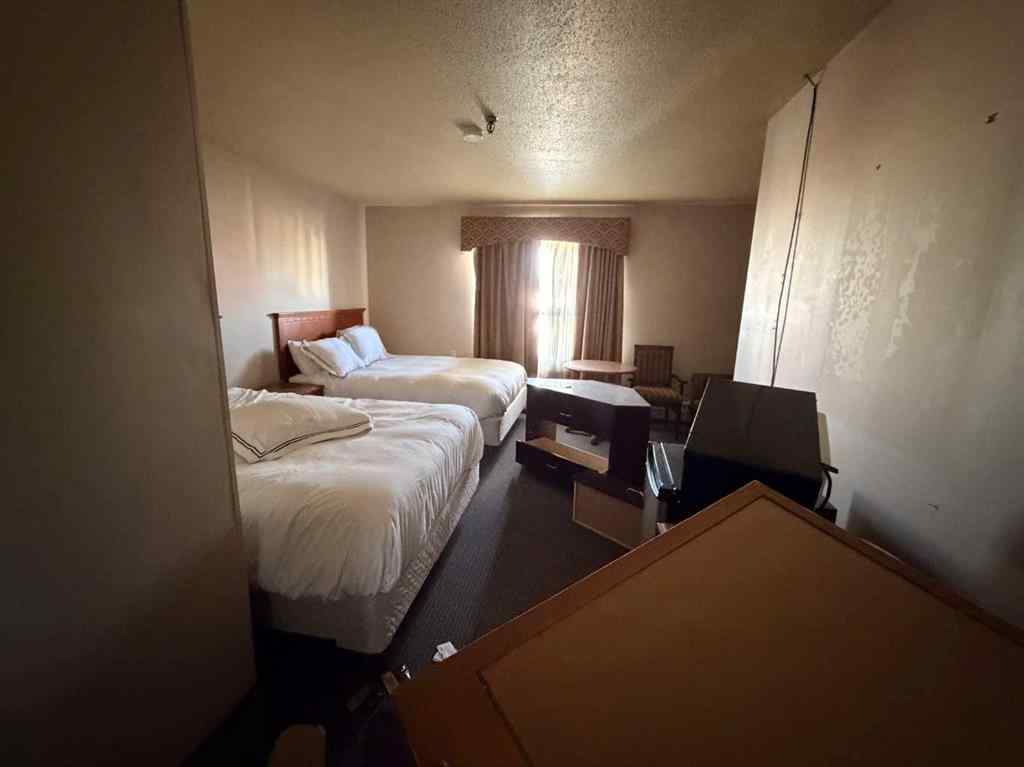 MLS® A2268463 - 5003 50 Street  in Provost Provost, Commercial