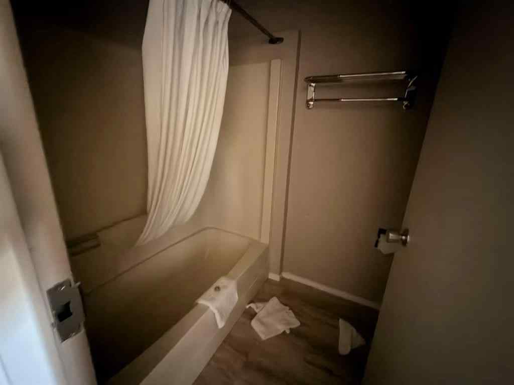 MLS® A2268463 - 5003 50 Street  in Provost Provost, Commercial