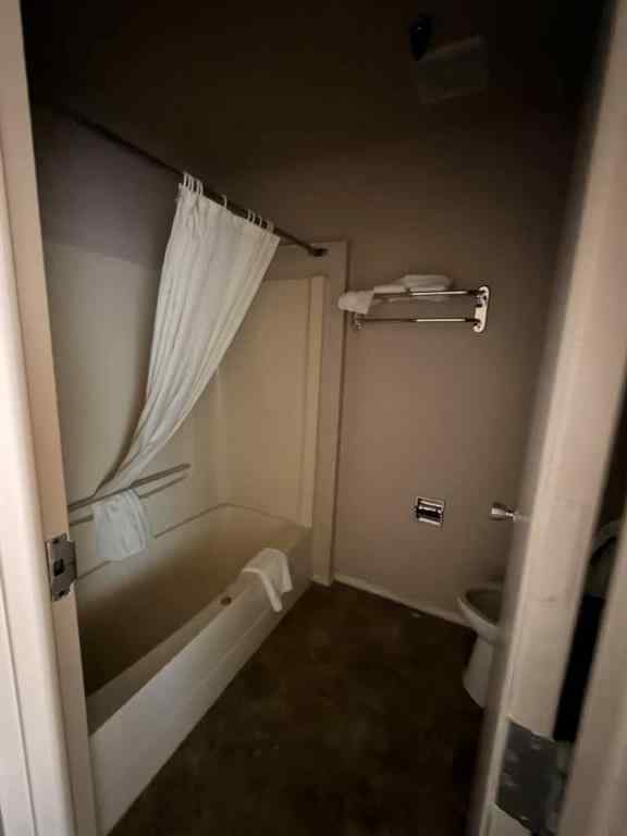 MLS® A2268463 - 5003 50 Street  in Provost Provost, Commercial