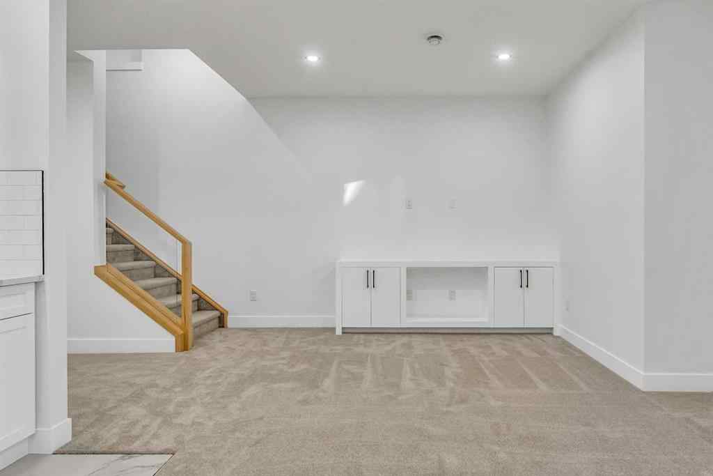 MLS® A2268467 - 640 25 Avenue NW in Mount Pleasant Calgary, Residential