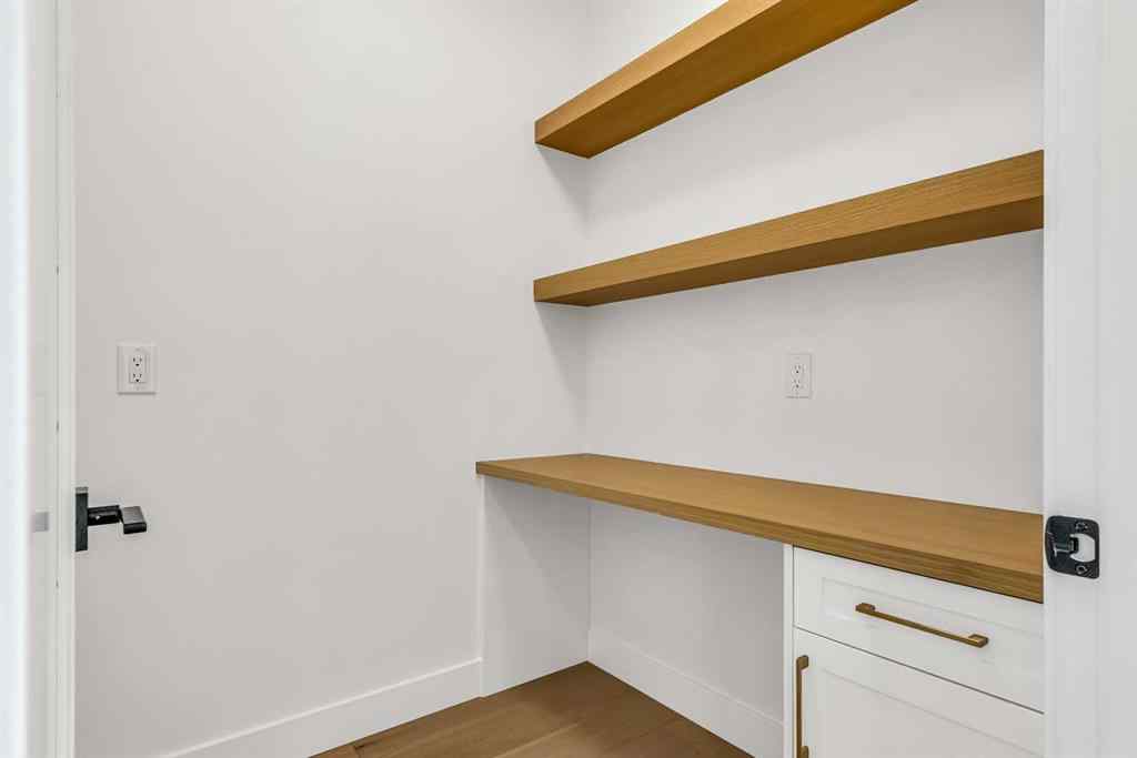 MLS® A2268467 - 640 25 Avenue NW in Mount Pleasant Calgary, Residential