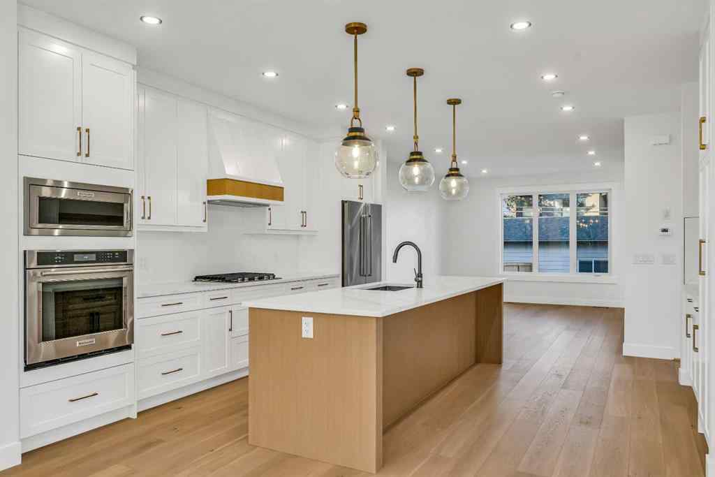 MLS® A2268467 - 640 25 Avenue NW in Mount Pleasant Calgary, Residential