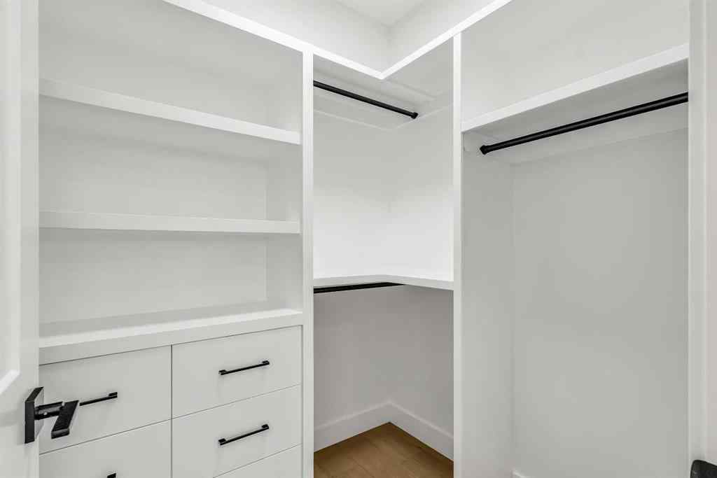 MLS® A2268467 - 640 25 Avenue NW in Mount Pleasant Calgary, Residential