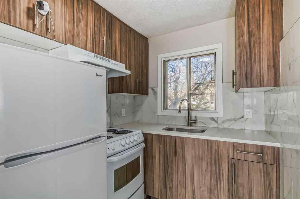 MLS® A2268473 - Unit #A,B,C,D,E 1917 24 Street SW in Richmond Calgary, Multi-Family