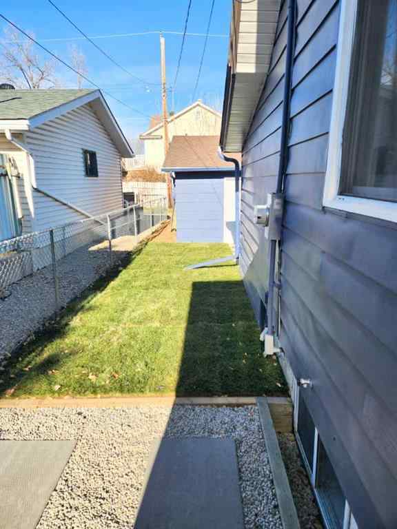 MLS® A2268474 - 406 8 Avenue SE in Southeast Central High River High River, Residential