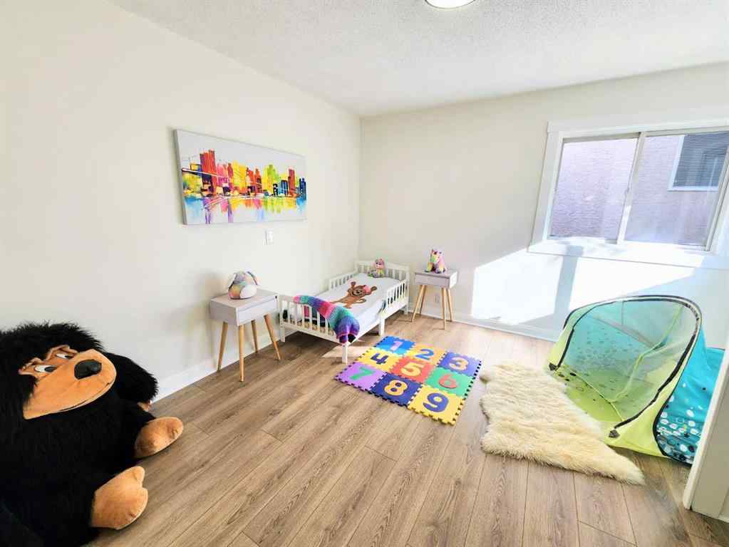 MLS® A2268474 - 406 8 Avenue SE in Southeast Central High River High River, Residential