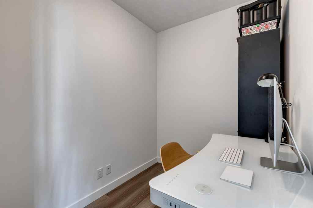 MLS® A2268476 - Unit #510 327 9A Street NW in Sunnyside Calgary, Residential