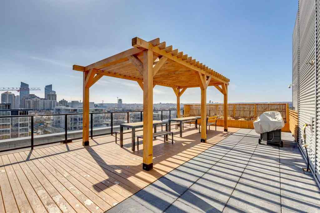 MLS® A2268476 - Unit #510 327 9A Street NW in Sunnyside Calgary, Residential