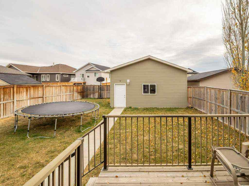 MLS® A2268493 - 10 Riverglen Link W in Riverstone Lethbridge, Residential