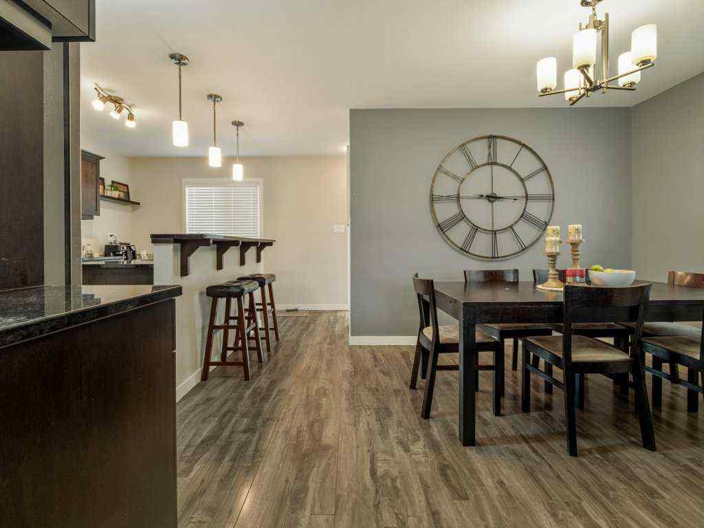 MLS® A2268493 - 10 Riverglen Link W in Riverstone Lethbridge, Residential