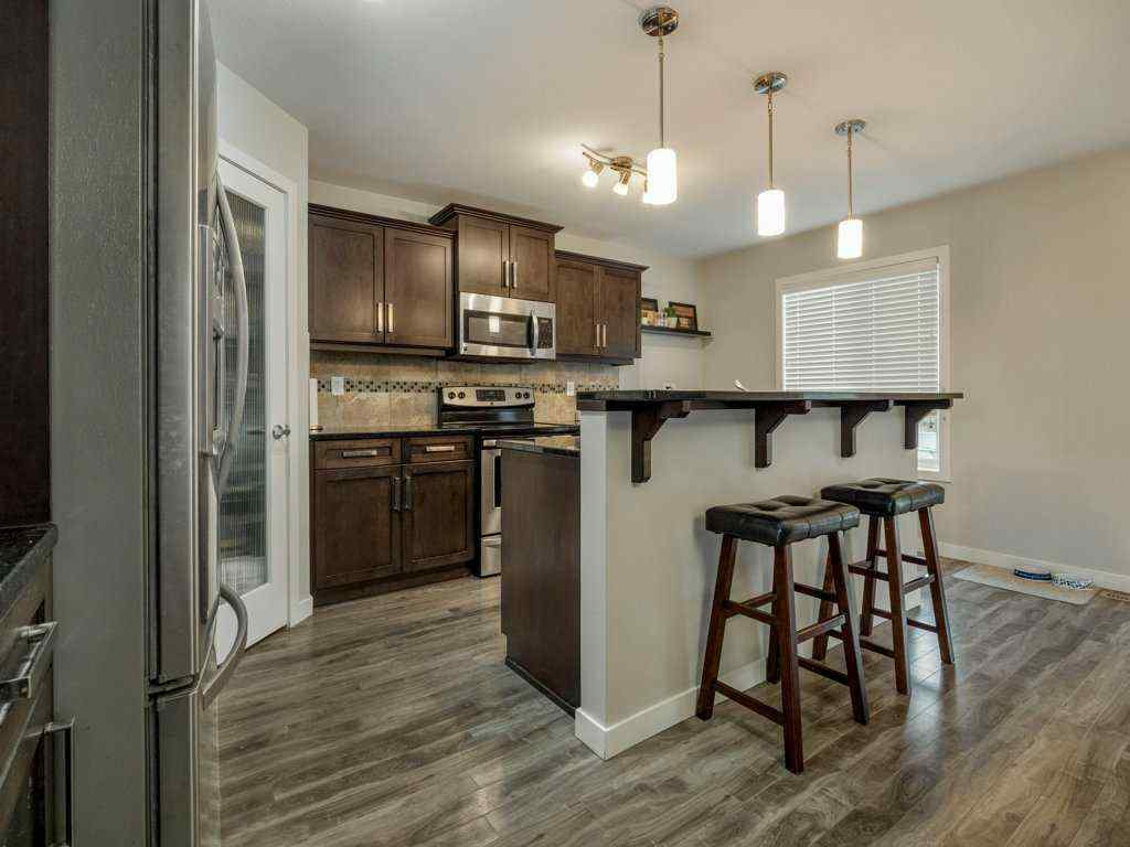 MLS® A2268493 - 10 Riverglen Link W in Riverstone Lethbridge, Residential