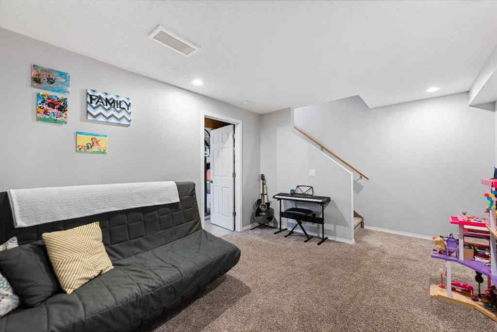 MLS® A2268495 - 208 Elgin Meadows View SE in McKenzie Towne Calgary, Residential