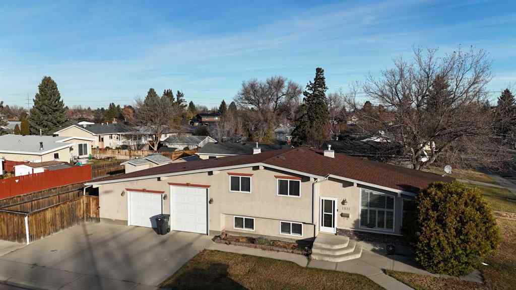 MLS® A2268497 - 1911 24 Avenue N in Winston Churchill Lethbridge, Residential
