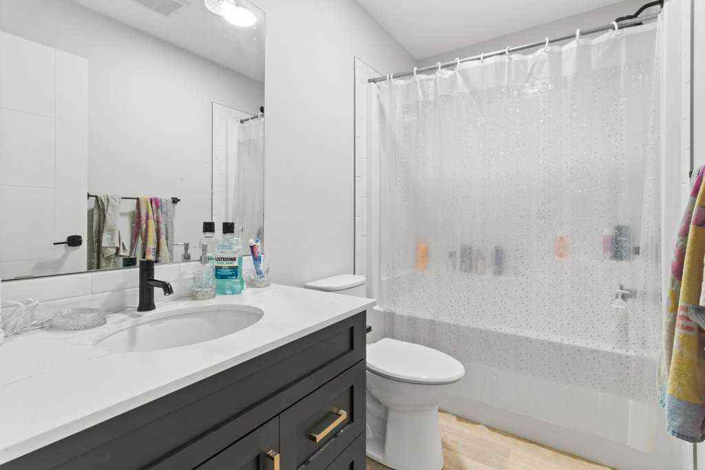 MLS&reg; # A2268499 - 4507 48 Avenue  in Palo Sylvan Lake, Multi-Family Open Houses