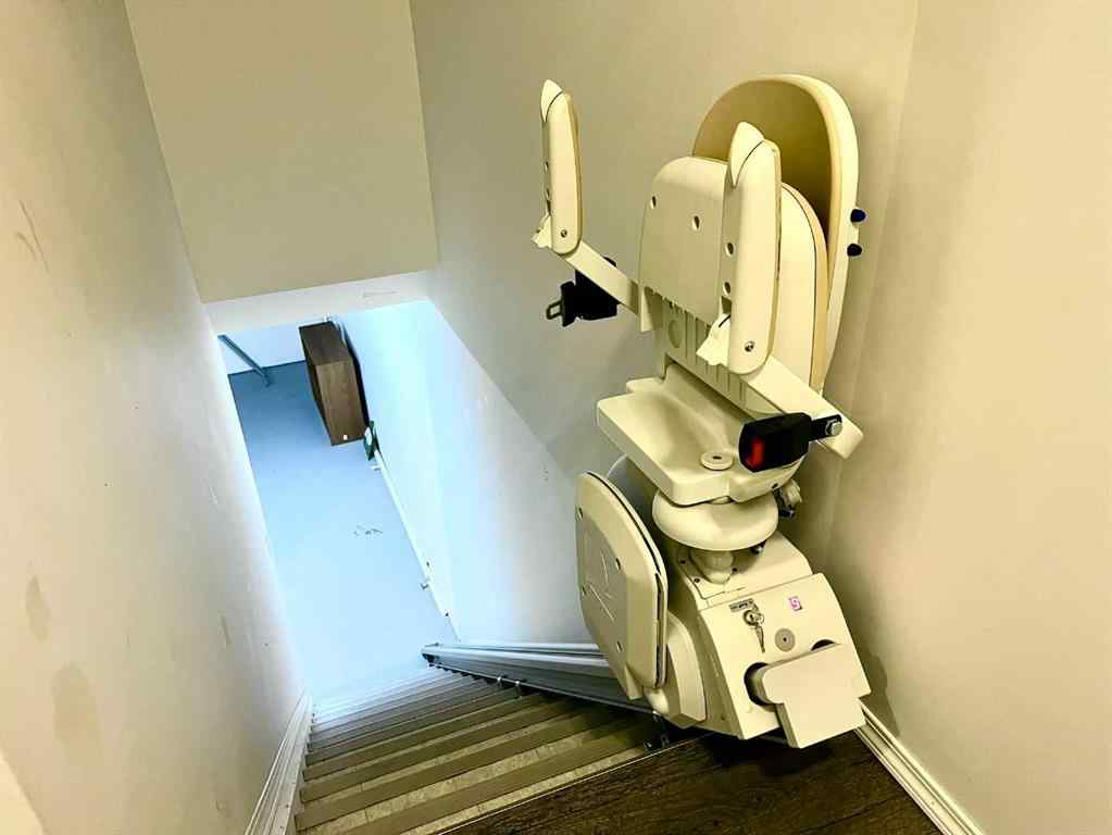 MLS&reg; # A2268500 - 4919 53 Avenue  in Viking Viking, Residential Open Houses