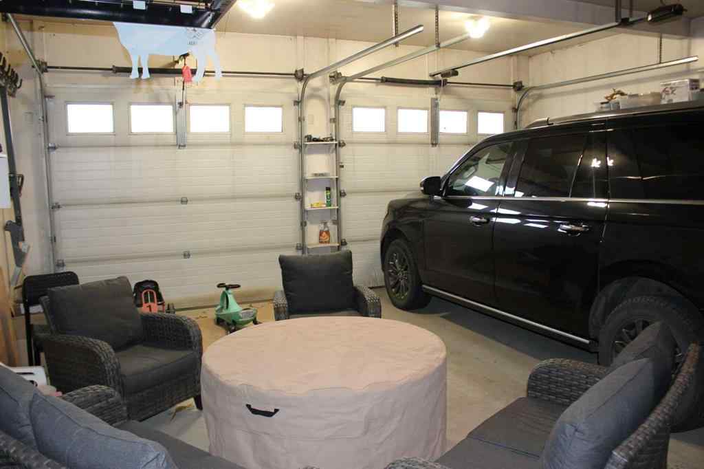 MLS® A2268501 - 636 Maple Place  in NONE Picture Butte, Residential