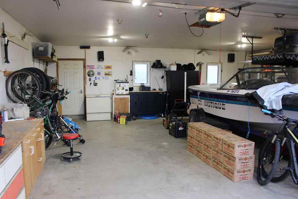 MLS® A2268501 - 636 Maple Place  in NONE Picture Butte, Residential