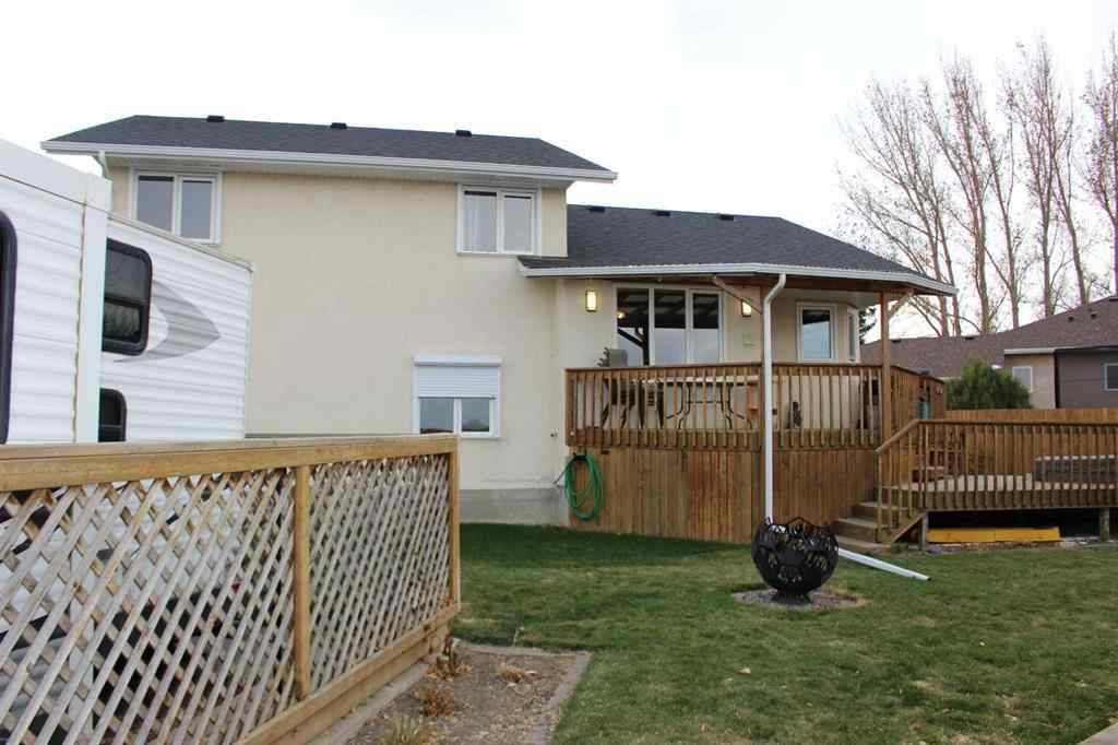 MLS® A2268501 - 636 Maple Place  in NONE Picture Butte, Residential
